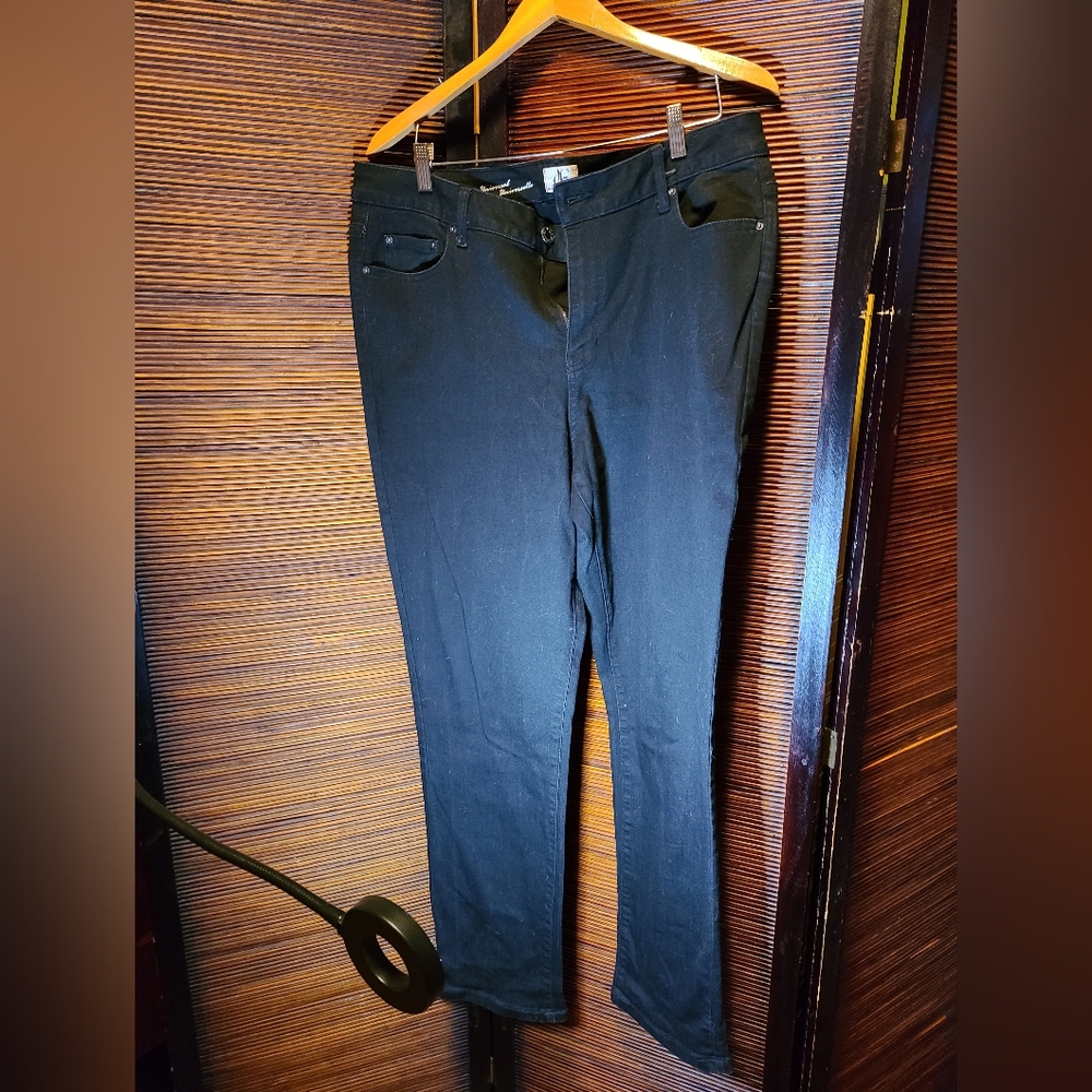 Women's black jeans size 16 Long